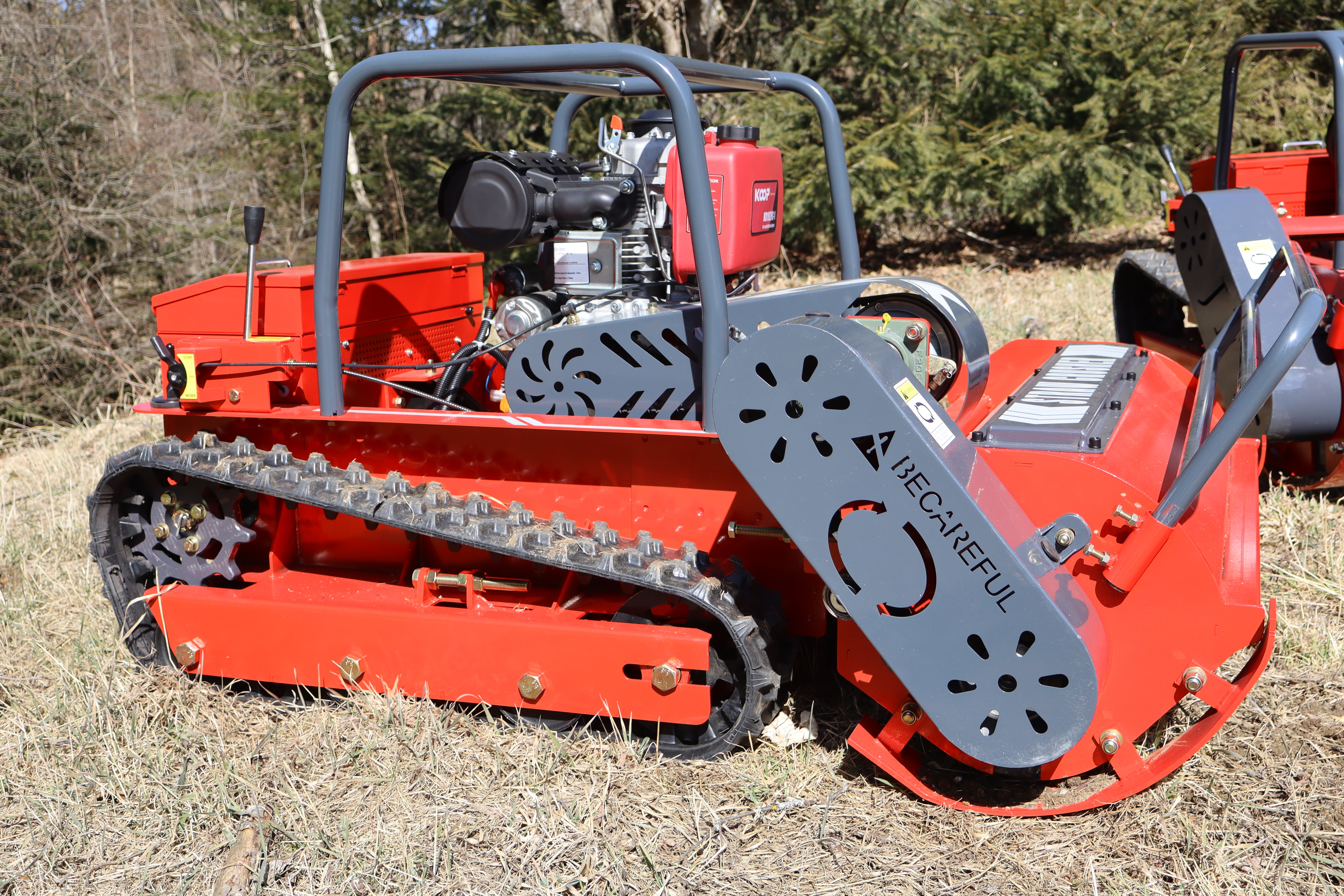 Hochgrasmäher und Schlegelmulcher RCM120